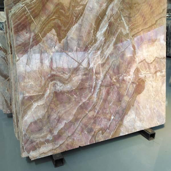 Phoenix Golden Marble Slabs (4) Phoenix Golden Marble Slabs (4)