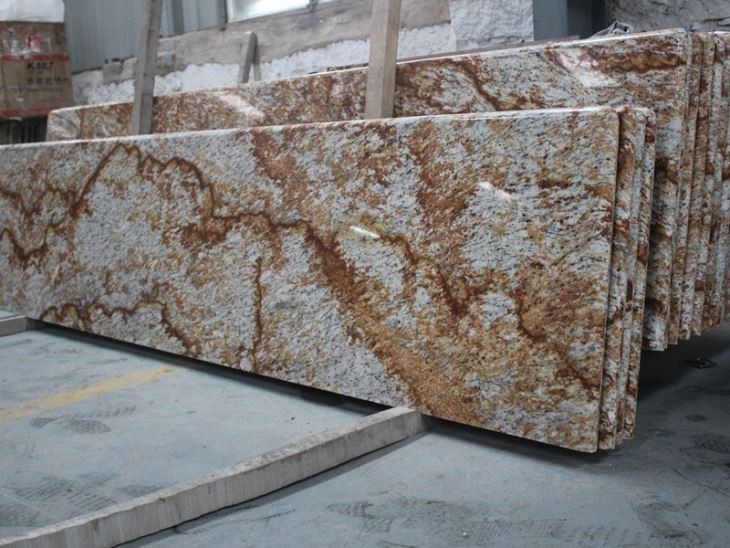 Verniz Tropical Granite Kitchen Countertop