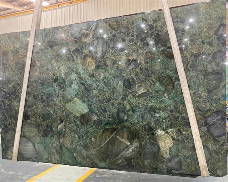 Jungle Jewel Quartzite Slabs Jungle Jewel Quartzite Slabs