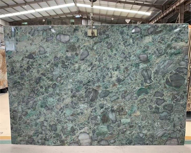 Jungle Jewel Quartzite Slabs Jungle Jewel Quartzite Slabs