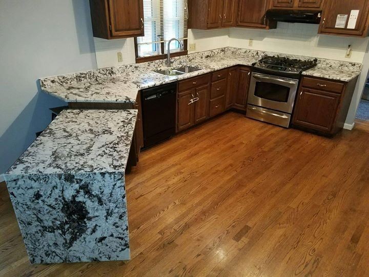 Splendor White Granite (10) Splendor White Granite (10)
