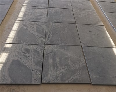 بلاط الجرانيت الرمادي الفضي