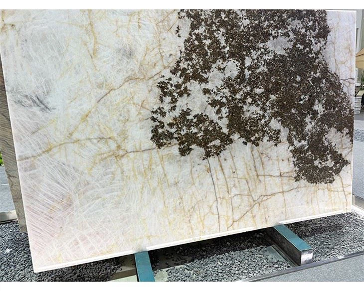 White Crystal Marble With Gold